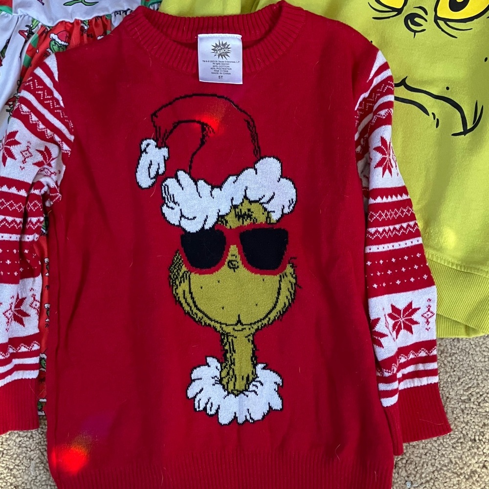 Girls Grinch bundle size 5/6 - Picture 2 of 6